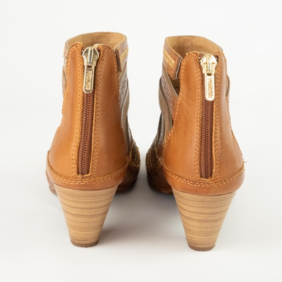 Pikolinos Booties - Picture 6 of 9